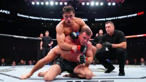 Солкилд задушил Гамрота в первом раунде UFC