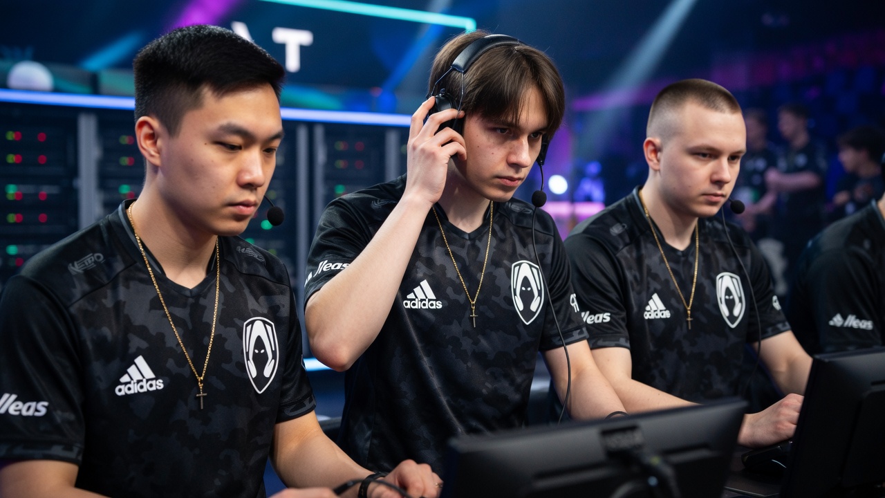 Heretics идут фаворитом против NaVi на VCT EMEA